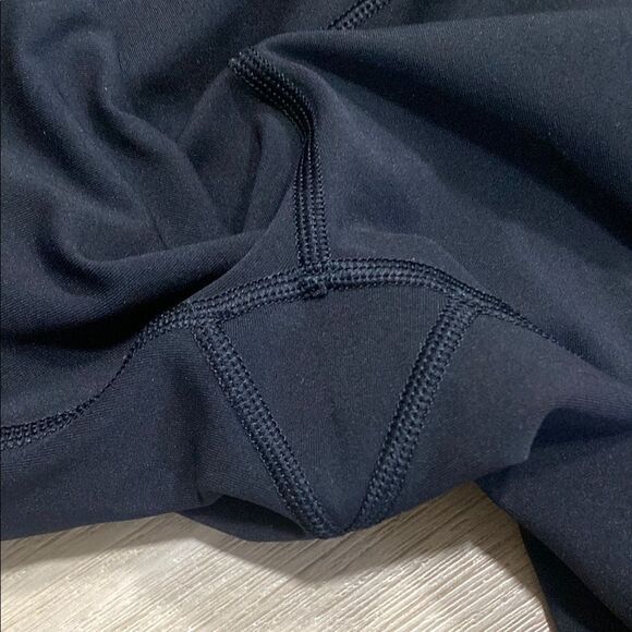Lululemon Black Speed Up Crop 21” Leggings Size 4 for Running - Picture 7 of 11